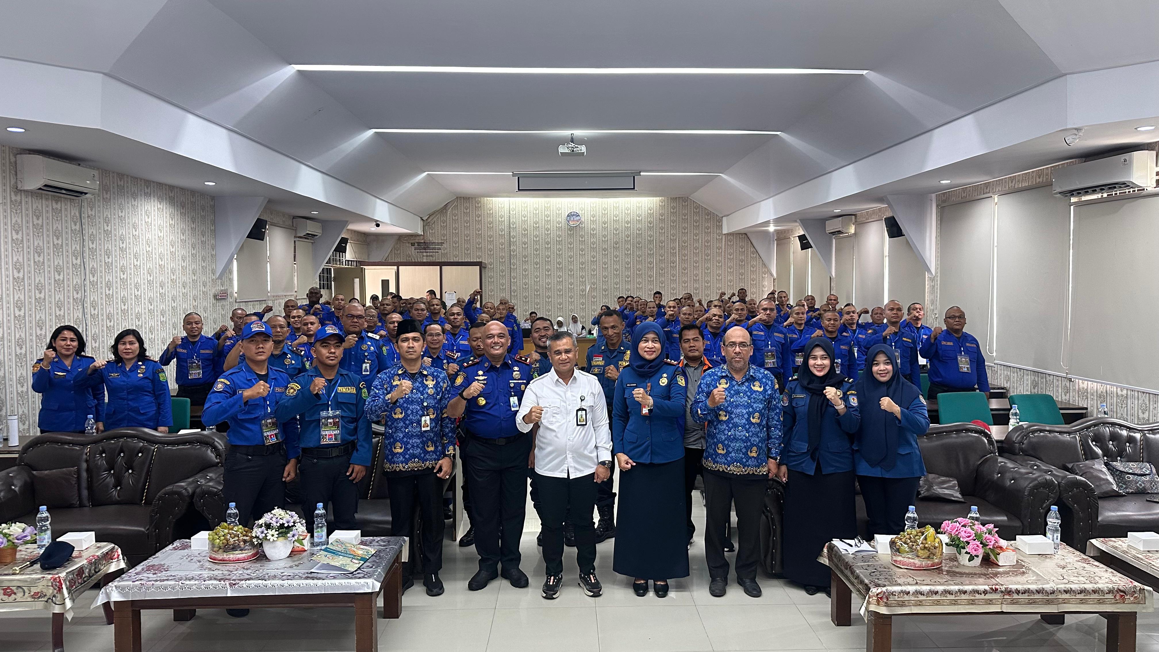 Dinas Pemadam Kebakaran dan Penyelamatan Kota Medan Menyelenggarakan Diklat Pemadam 1