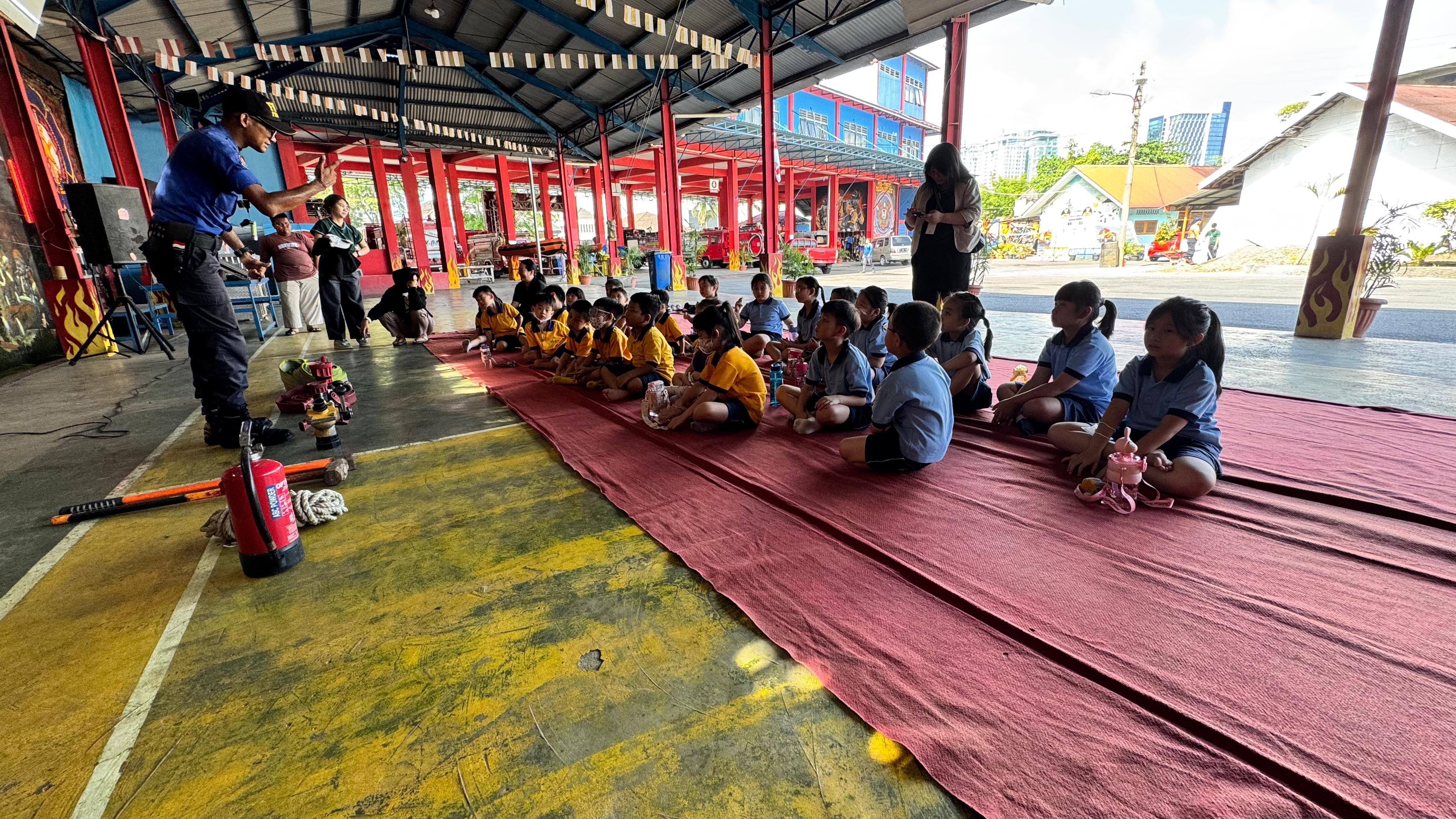 Kunjungan Edukasi dari Singapore International Academy