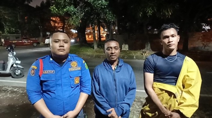 Pemusnahan Sarang Lebah